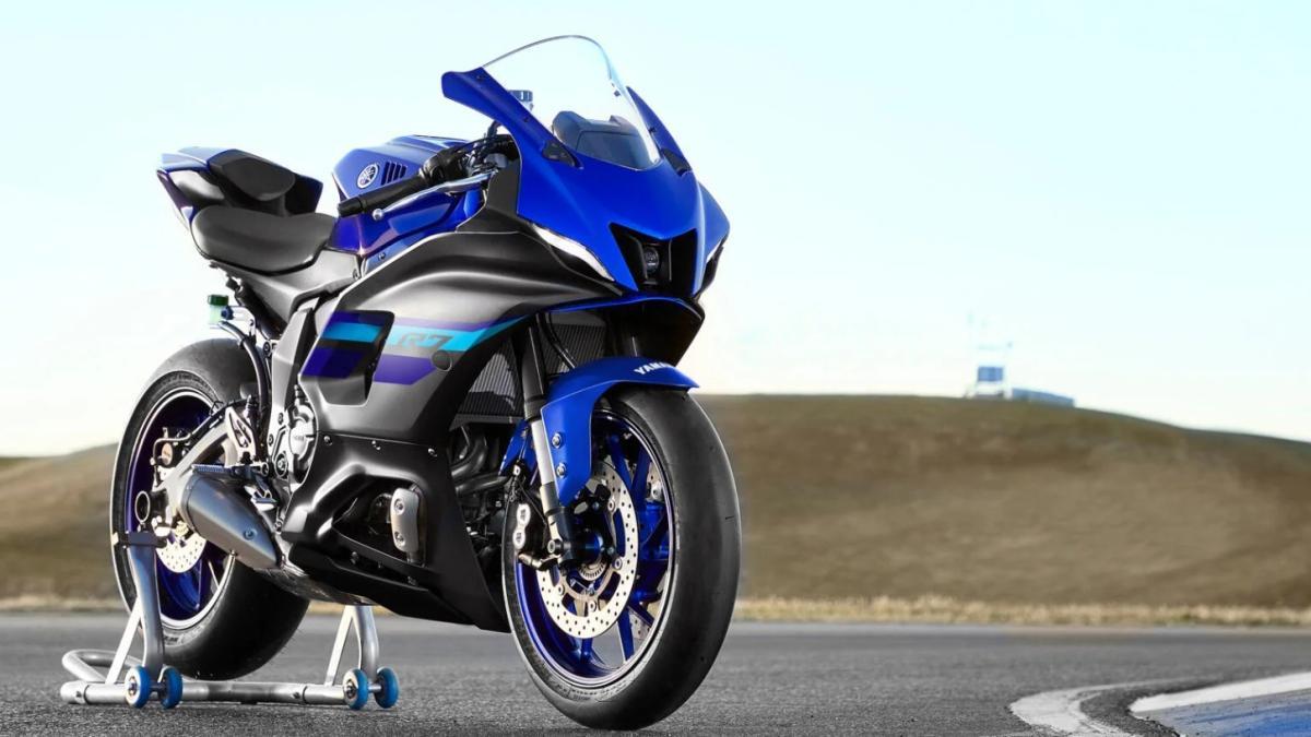 La deportiva Yamaha R7 se renueva para 2026 ¿cómo será?