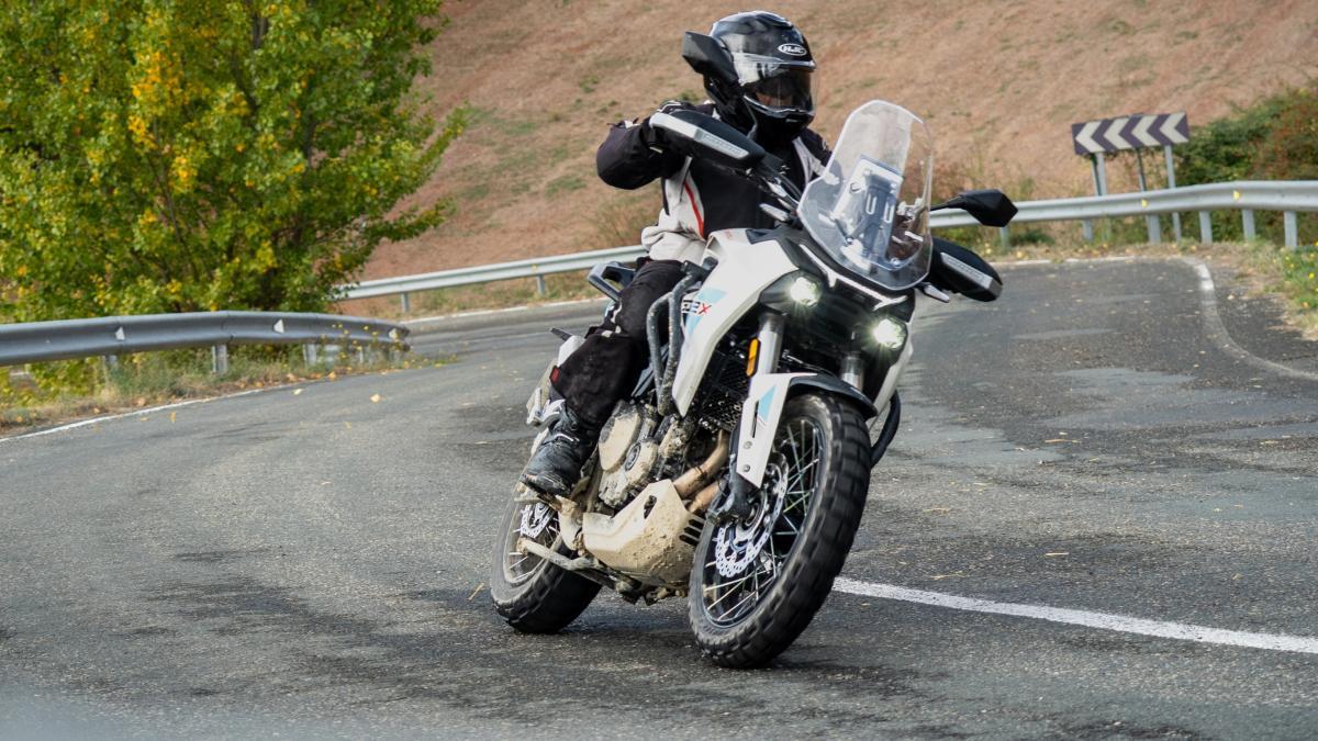 Probamos la gama trail de Morbidelli para el A2, con las nuevas T 502 X y T 352 X