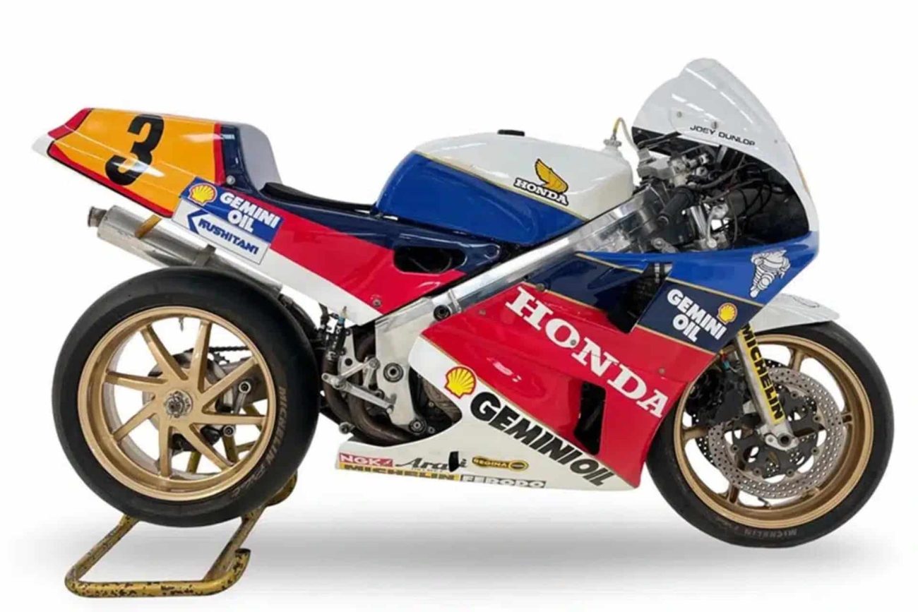 Joey Dunlop Honda subasta RC30 RC45