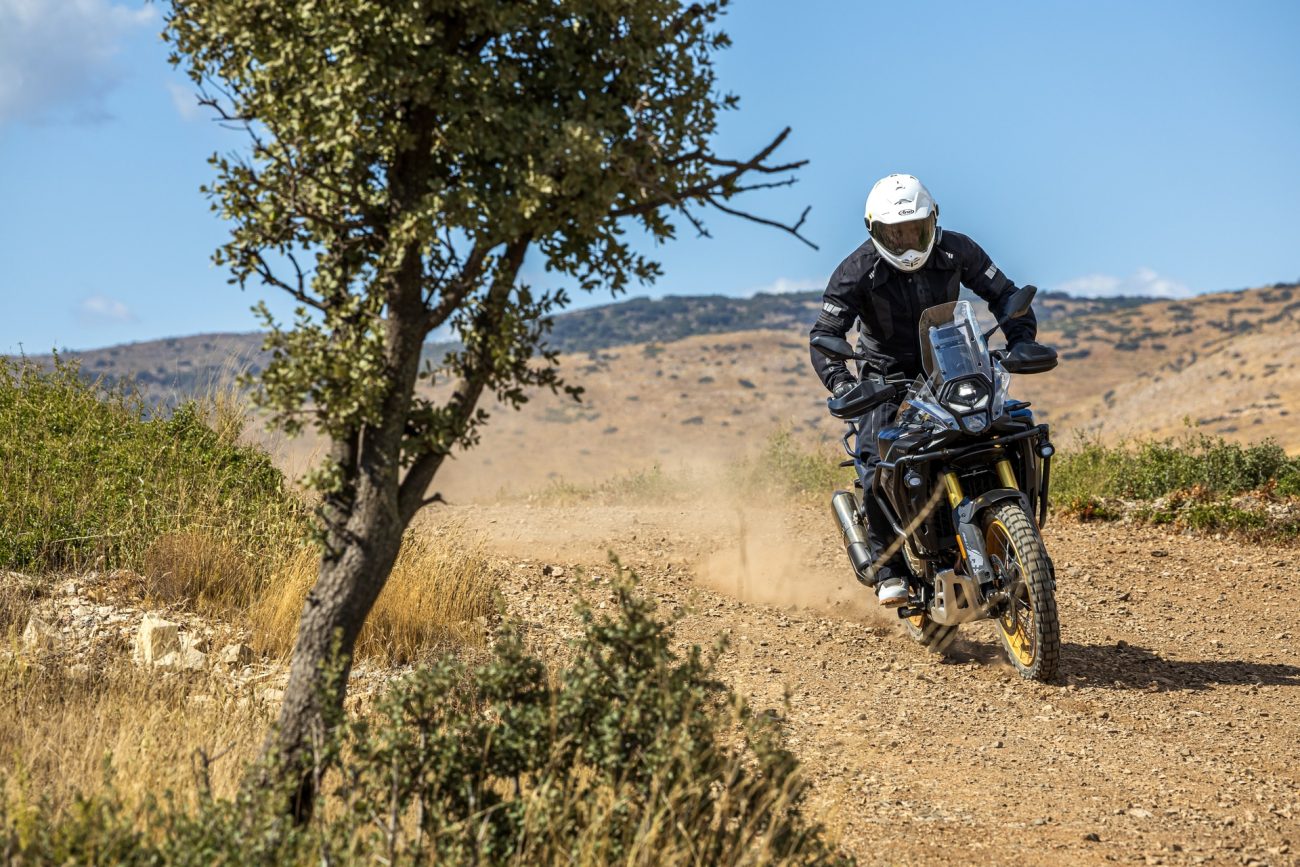 Prueba Voge DS800 Rally