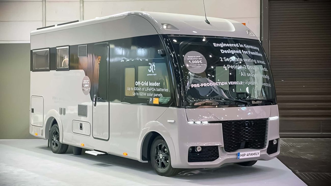 la revolución búlgara de la autocaravana familiar