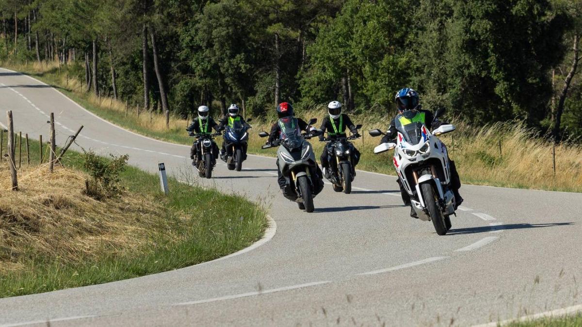¿Crees que ya lo sabes todo sobre ir en moto? El HIS llega a Madrid para ayudarte a afinar tu técnica, y sensaciones