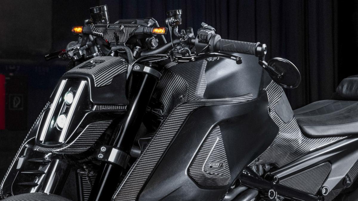 Es un ovni extraterrestre, la moto naked más bestia y exclusiva de Austria, solo para unos pocos a precio de lujo, Brabus 1400 R Signature Edition