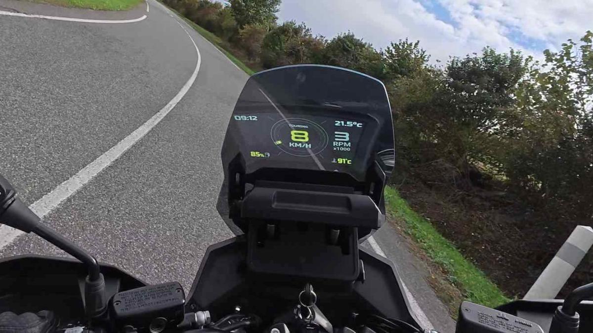 Llega el primer sistema Head Up Display para motos del mundo, toda una revolución que llega de la mano de la marca Morbidelli