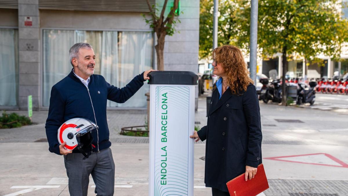 Si eres de Barcelona y tienes un ciclomotor, el ayuntamiento prepara una ayuda de 600 euros para ti
