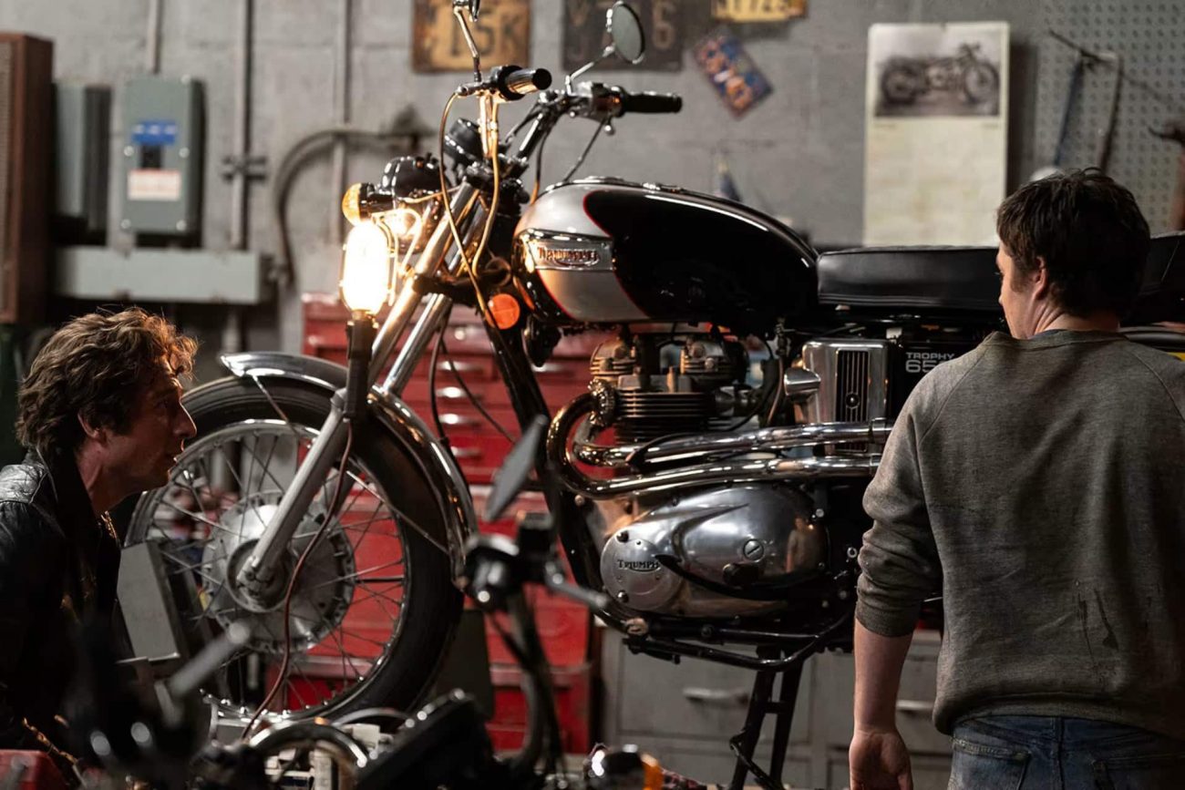Triumph TR6C - Springsteen Deliver Me From Nowhere