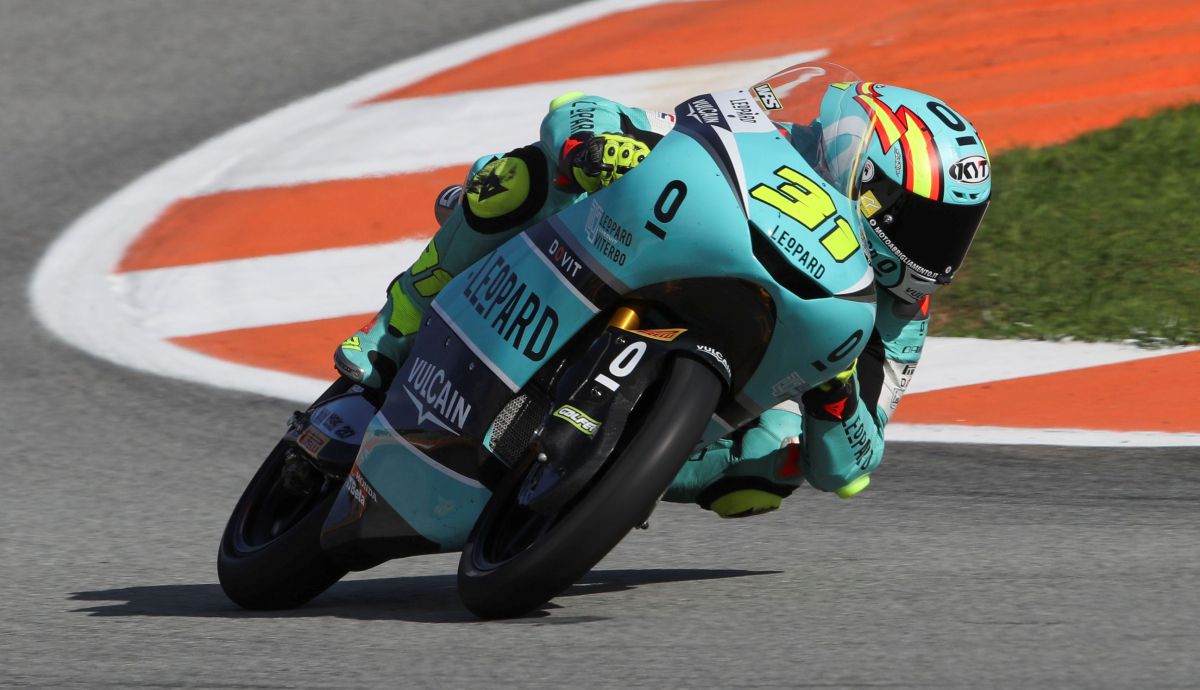 Pole de Adrián Fernández ante David Almansa y Máximo Quiles