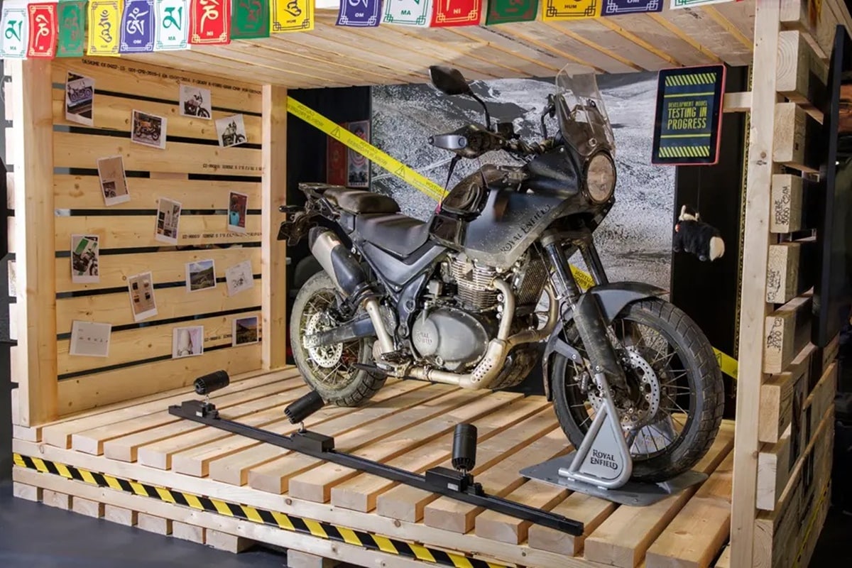 Nuevos detalles sobre la futura Himalayan 750 confirman su presentación no antes de EICMA 2026