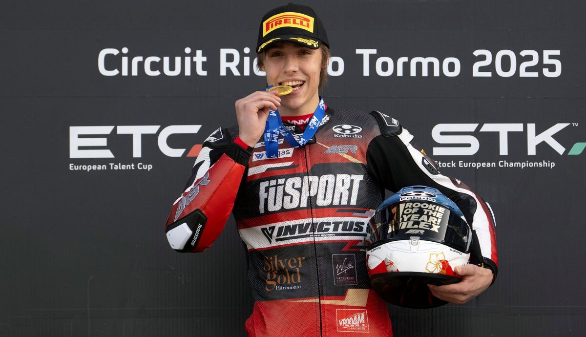 Milan Pawelec se proclama campeón de Europa de Moto2 2025 con un golpe de teatro