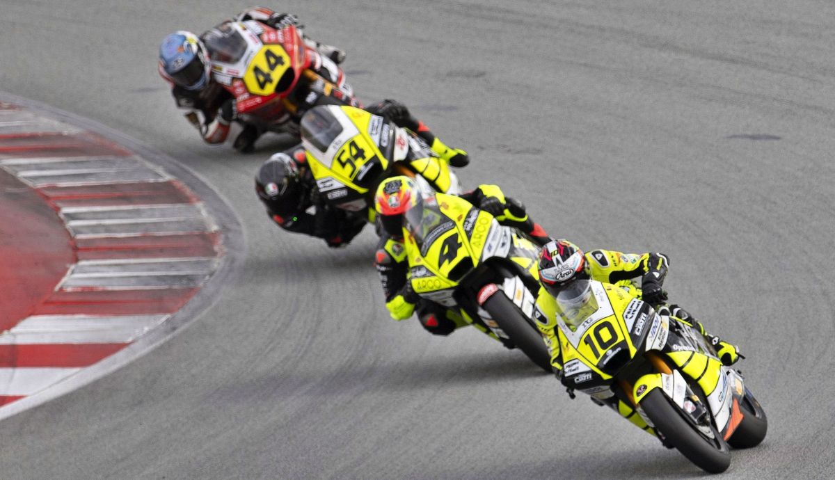 Unai Orradre y Milan Pawelec ganan y se jugarán el Europeo de Moto2 con dos más