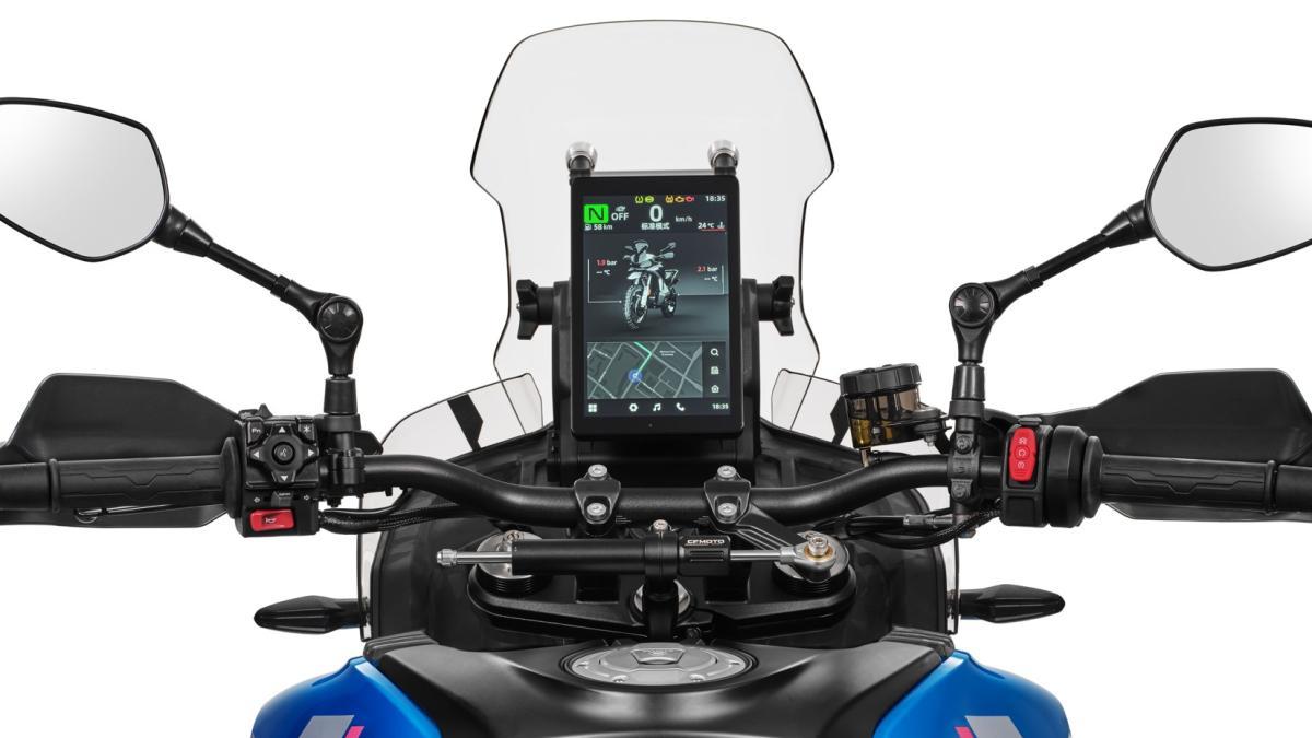 Llega la maxitrail bicilíndrica de 110 CV y superequipada más barata que un maxiscooter, CFMoto 1000MT-X