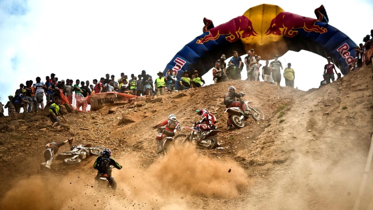 La marca de motos española Stark Future es autorizada para participar sin restricciones en el Red Bull Erzbergrodeo 2026, cara a cara con las motos de gasolina