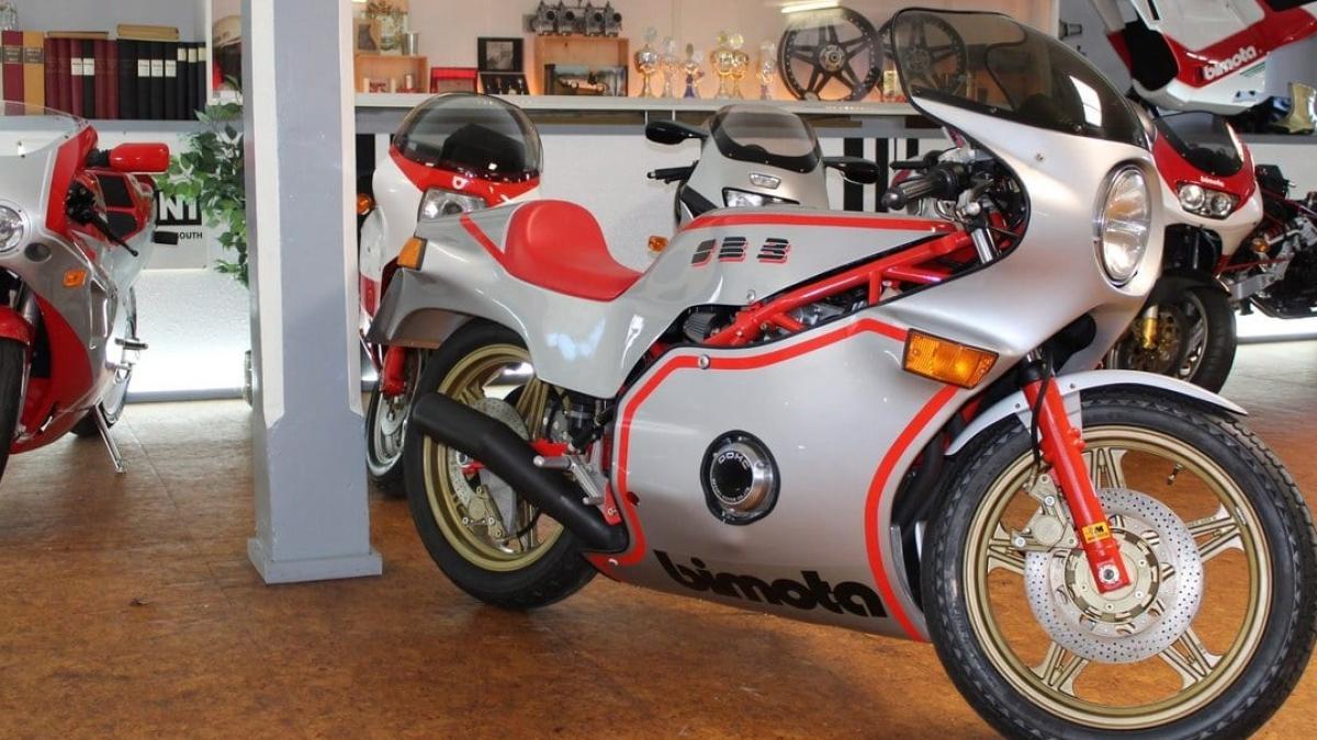 Subastada una artesanal Bimota SB3 de 1979 sin usar