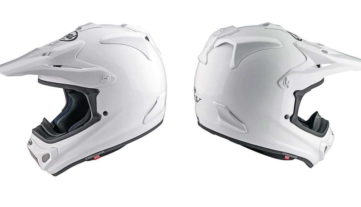 Arai renueva su casco de motocross MX-V EVO