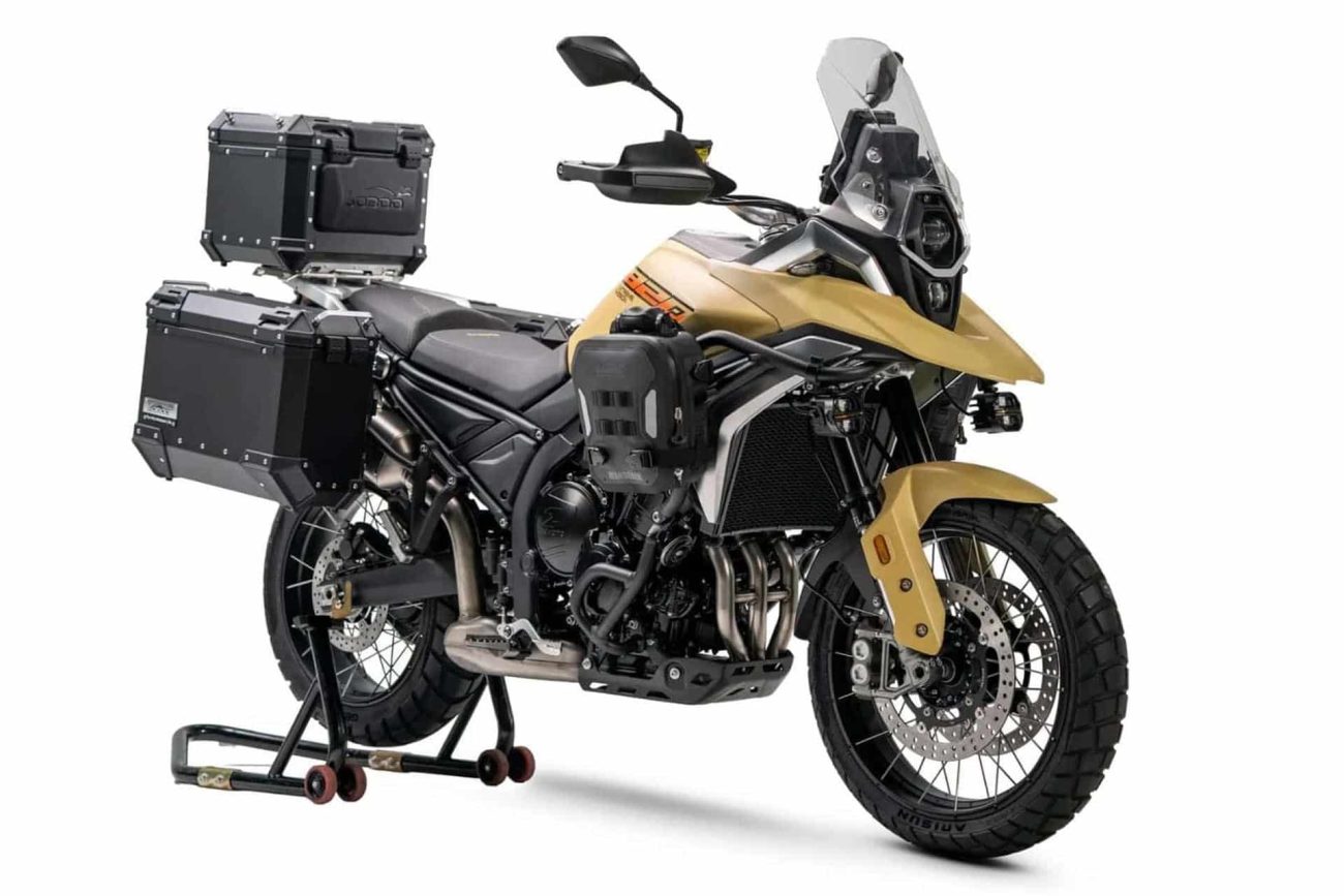 El curioso caso de la ZXMoto 820 X: adventure, china… y tricilíndrica