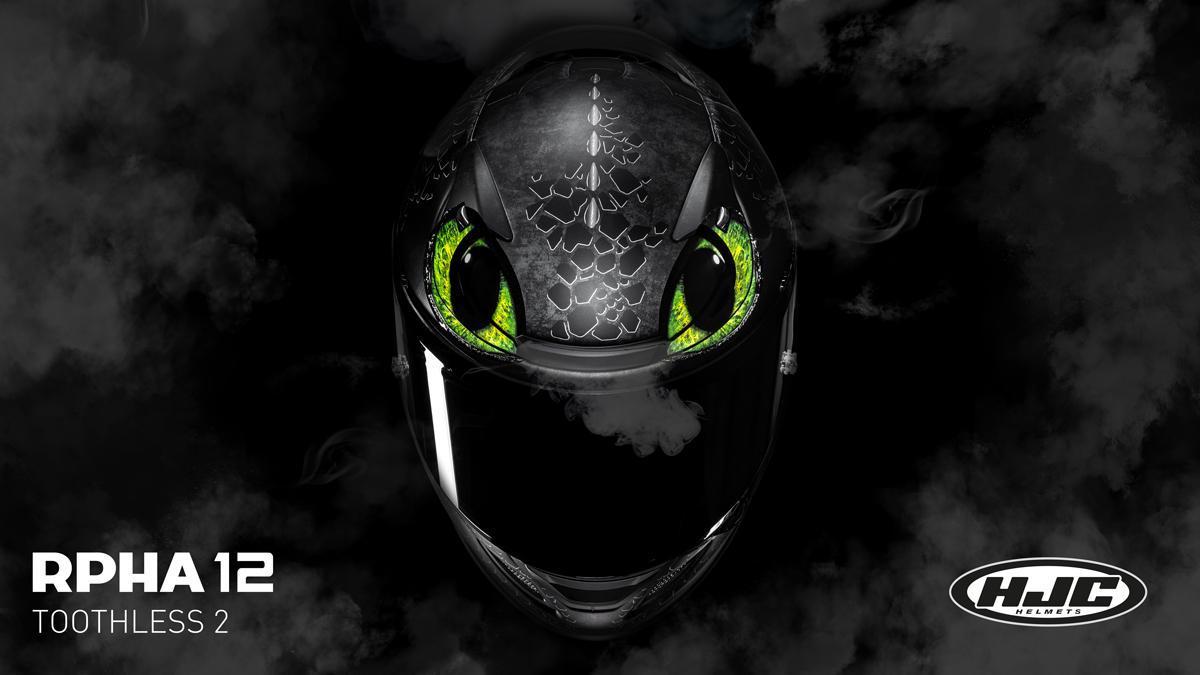 Un dragón sobre ruedas anda suelto, listo para hacer que tu próxima ruta sea tan épica como cualquier aventura fantástica