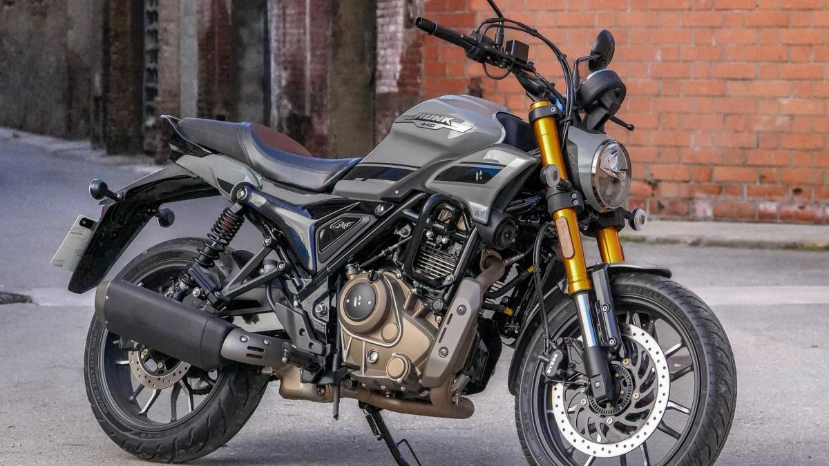la moto naked que trae sentido común al segmento A2