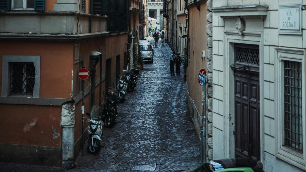 Otra gran ciudad europea y popular destino turístico se pasa a los 30 km/h en su centro urbano