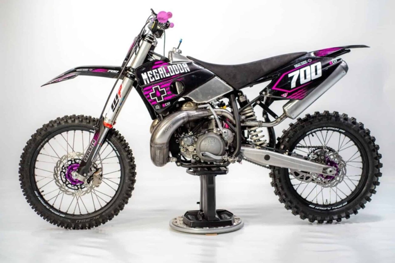 Megalodon 700: Una verdadera “ida de olla” en forma de MX 2T con más de 80 CV de potencia