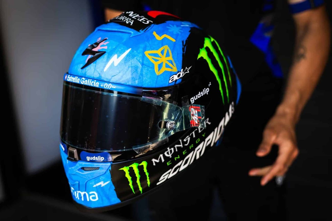 Álex Rins, con motivo del GP de Aragón de MotoGP 2026, volverá a lucir en su casco un diseño creado por un grupo de alumnas de la zona