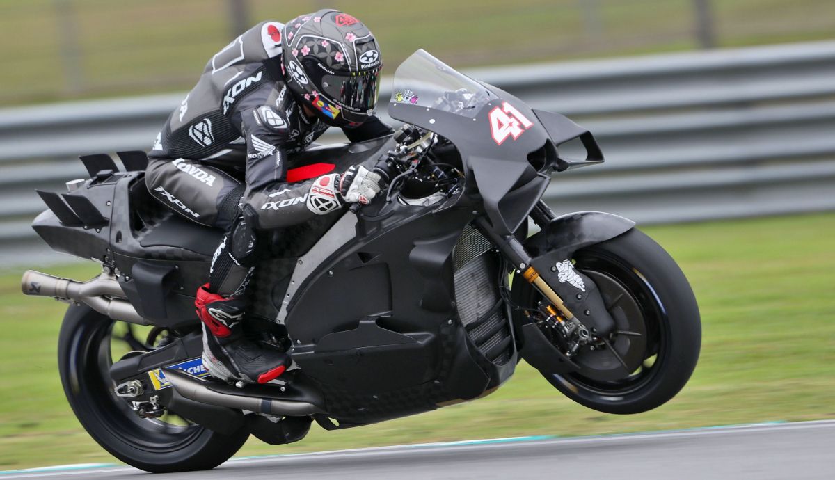Aleix Espargaró lidera ante Pol y Pedrosa el Shakedown Test