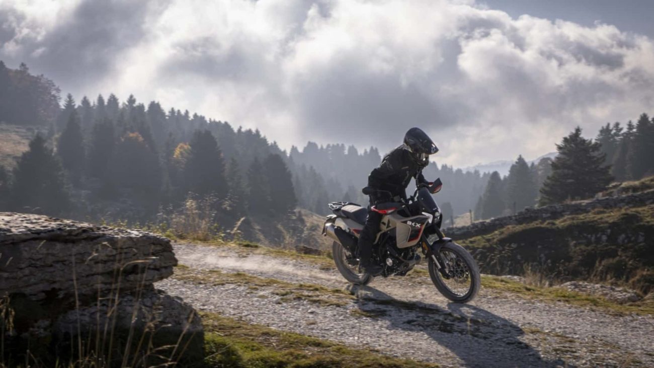 Esta trail para el carnet A1 es ideal para empezar tu vida aventurera