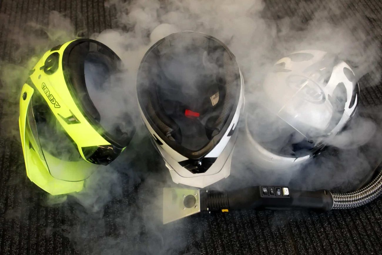 Cómo lavar un casco