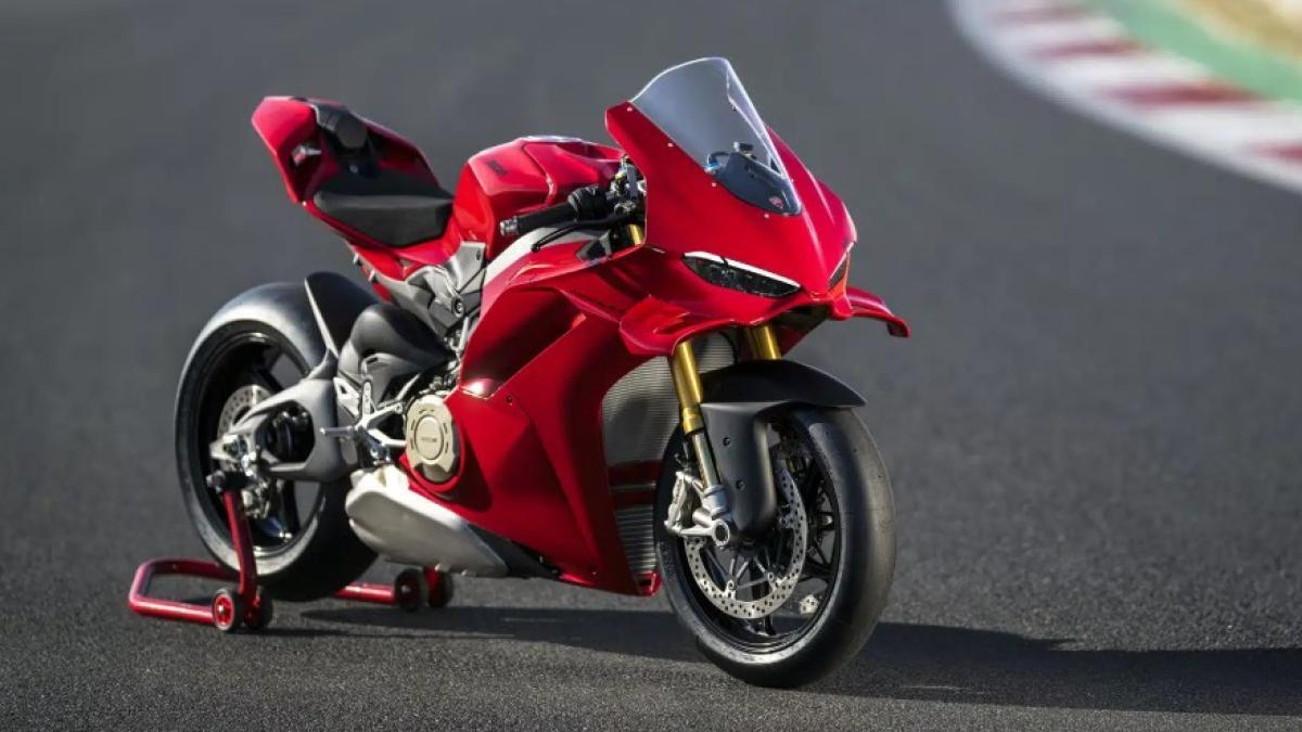 La Ducati Panigale V4 también gana fuera de los circuitos