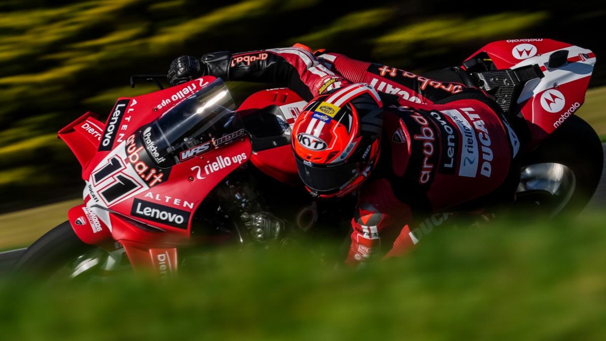 ¿Por qué la nueva Ducati Panigale V4 R 2026 es tan superior al resto en SBK?