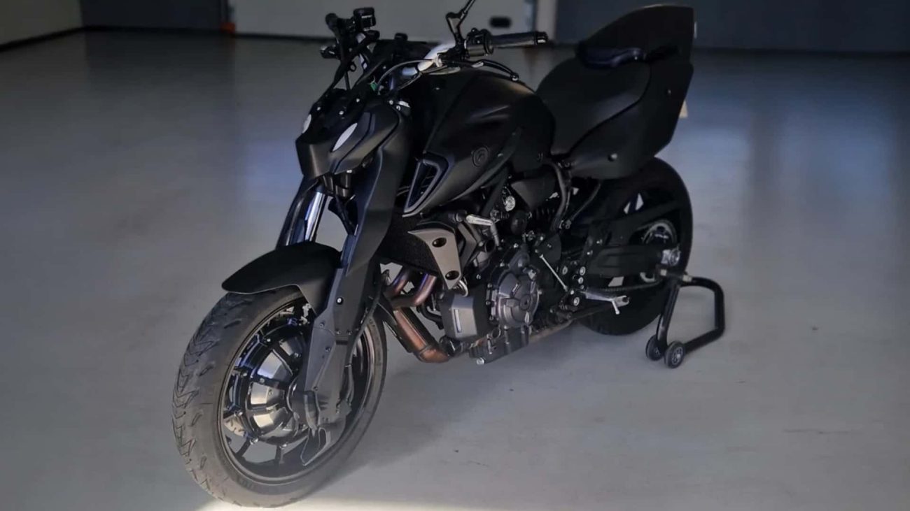Esta salvaje Yamaha híbrida tiene tracción total