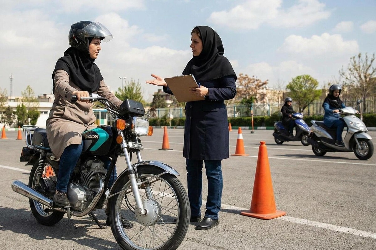 Irán permitirá sacarse el carnet de moto a las mujeres del país