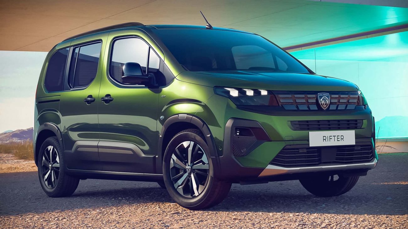 más equipamiento y más motores