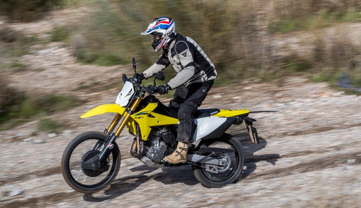 Suzuki DR-4ZS en el Master Trail Test: el renacimiento de...