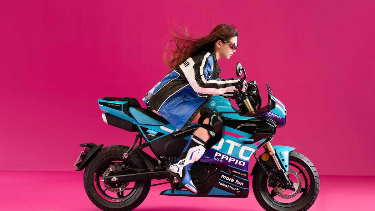 Una marca sigue apostando por las motos pequeñas y lanza una versión inspirada en un equipo español de MotoGP