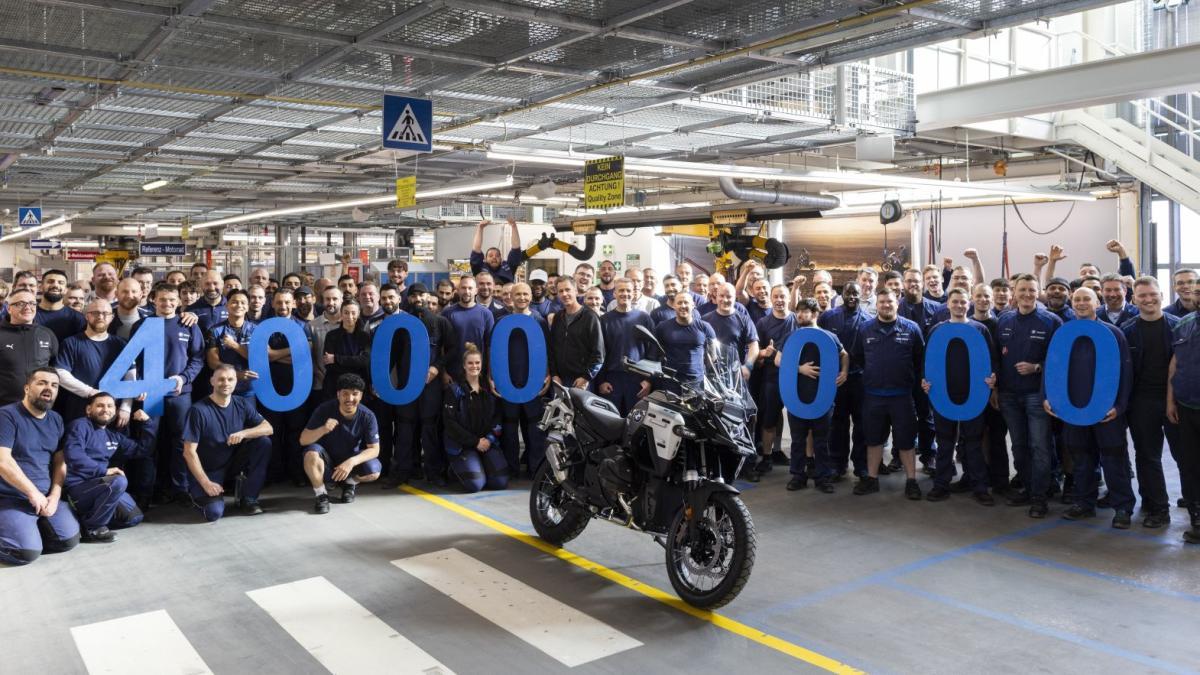 la moto fabricada 4 millones, una moto nueva cada 60 segundos