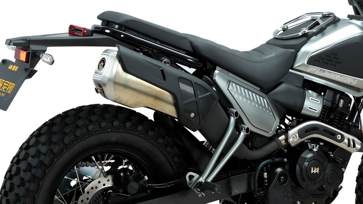 Llega la moto A2 fun todoterreno muy equipada y a precio de 125, con 500 km de autonomía, la Letbe Flygon 220