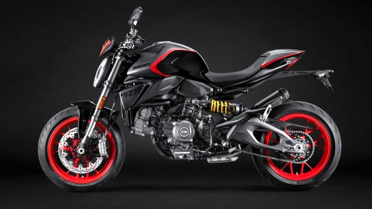 Llega la nueva versión de la Ducati Monster que es el homenaje a un icónico modelo de hace 25 años