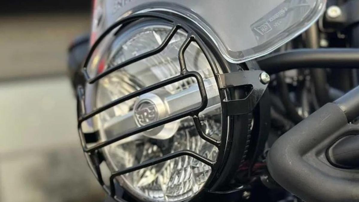 En el Reino Unido han creado la Himalayan 450 definitiva... pero vale un pastizal