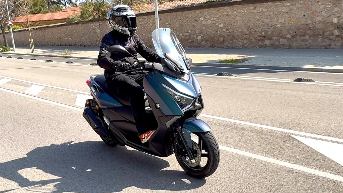 Mucho más que un scooter urbano bien equipado