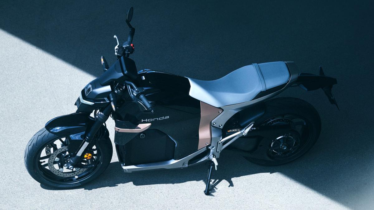 Honda, con su nueva moto eléctrica, ya gana antes de ponerla a la venta