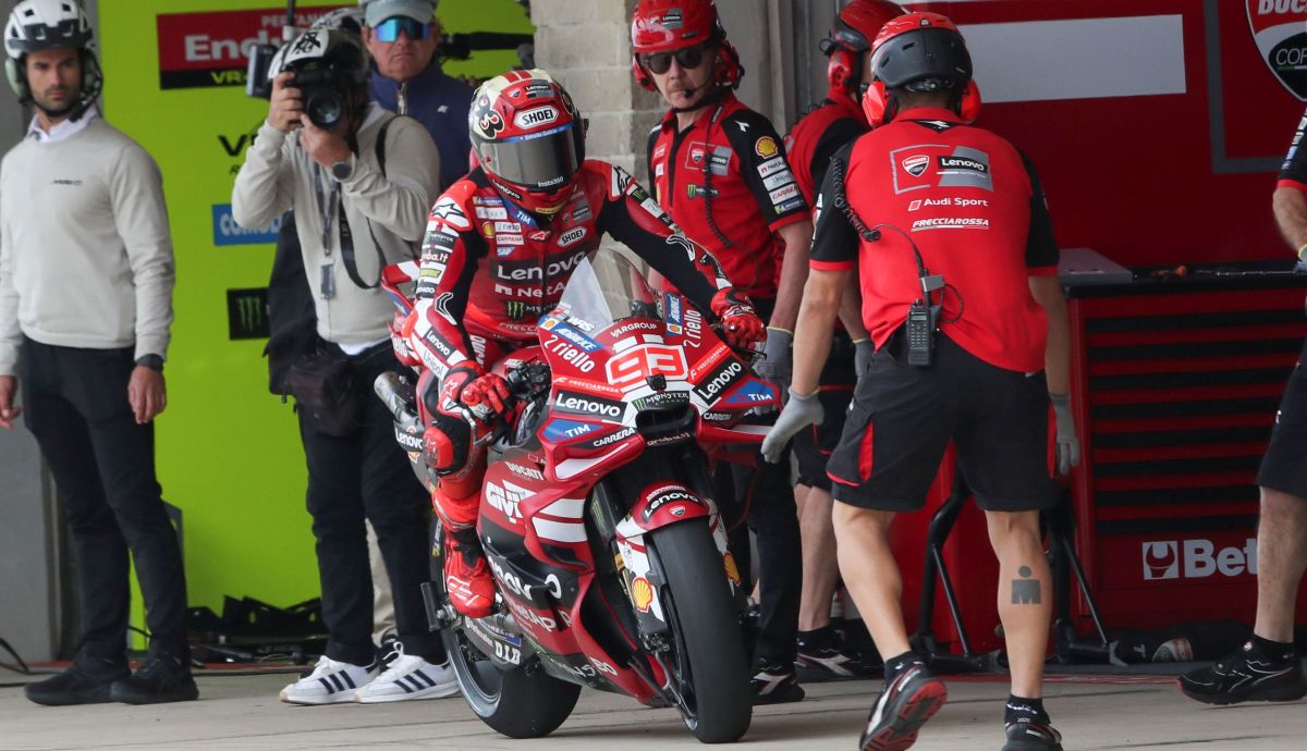 "Una caída duele más si te llevas otro piloto"