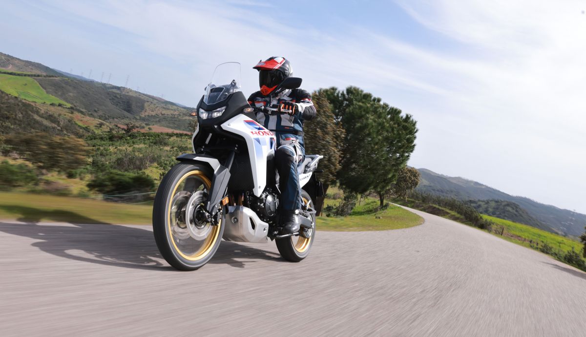 Honda XL 750  Transalp E-Clutch 2026. Embrague automático...