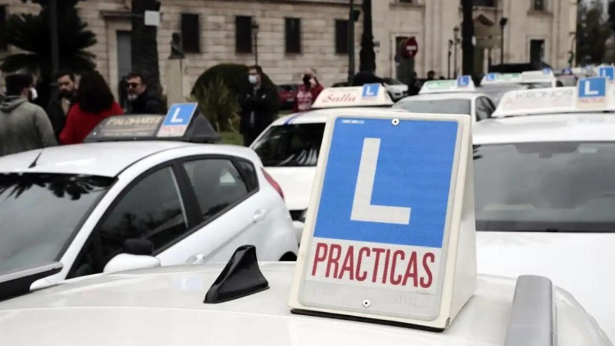 más prácticas obligatorias en carretera para sacarse el carnet de conducir