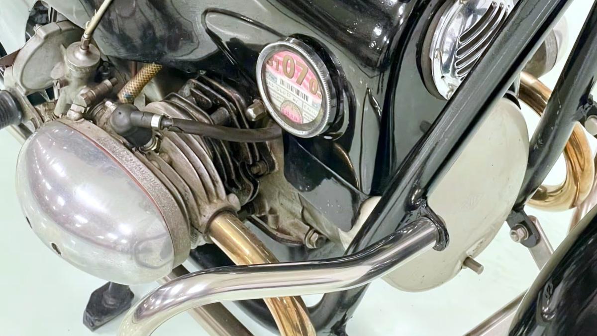 La BMW inglesa premium que muy pocos conocen, una moto naked A2 con motor bóxer y cardán, la bóxer más pequeña del mundo