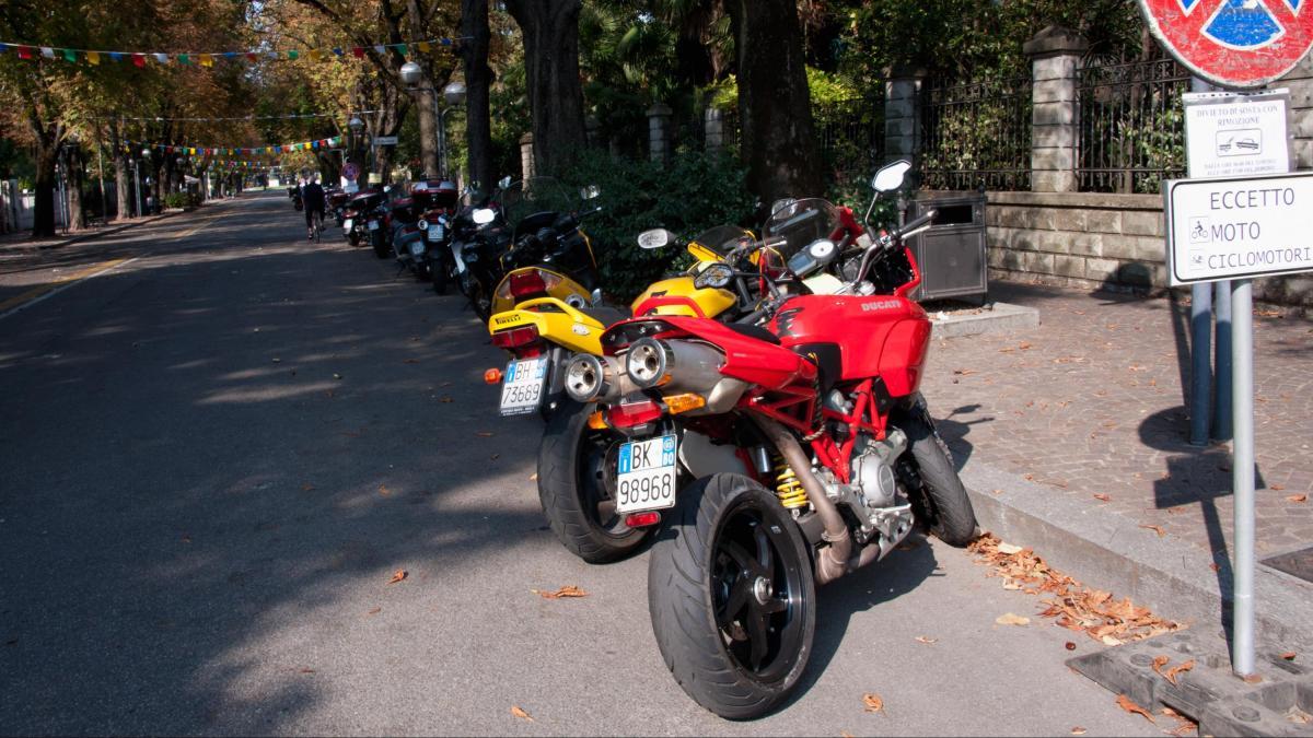 giro radical en el mercado de motos