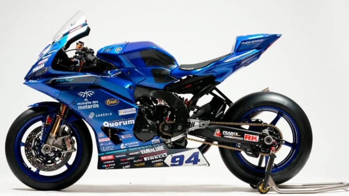 Si quieres una moto para sentirte piloto de verdad, ahora puedes, y además es de un equipo del Mundial de SBK