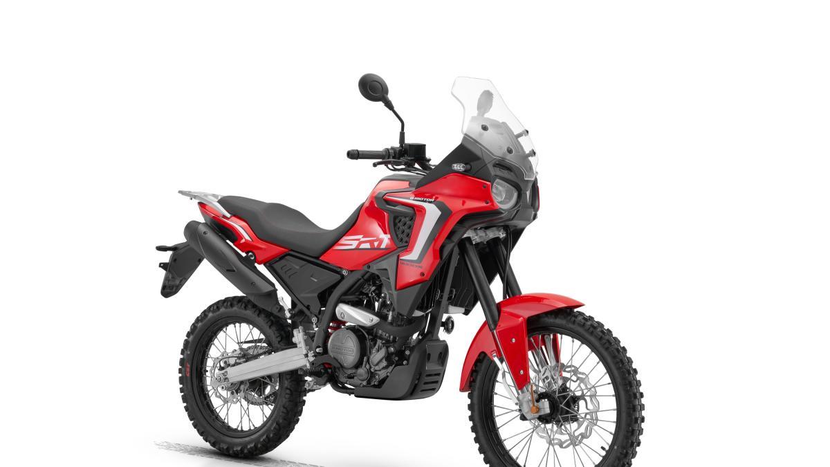 QJ Motor SRT 300DX: Pragmatismo y eficiencia en el segmento A2