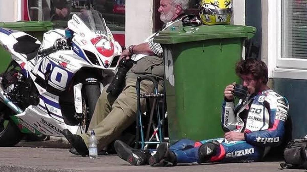 Guy Martin: de jugarse la vida en el TT y lograr récords Guinness de velocidad, a perder tontamente el carnet de conducir