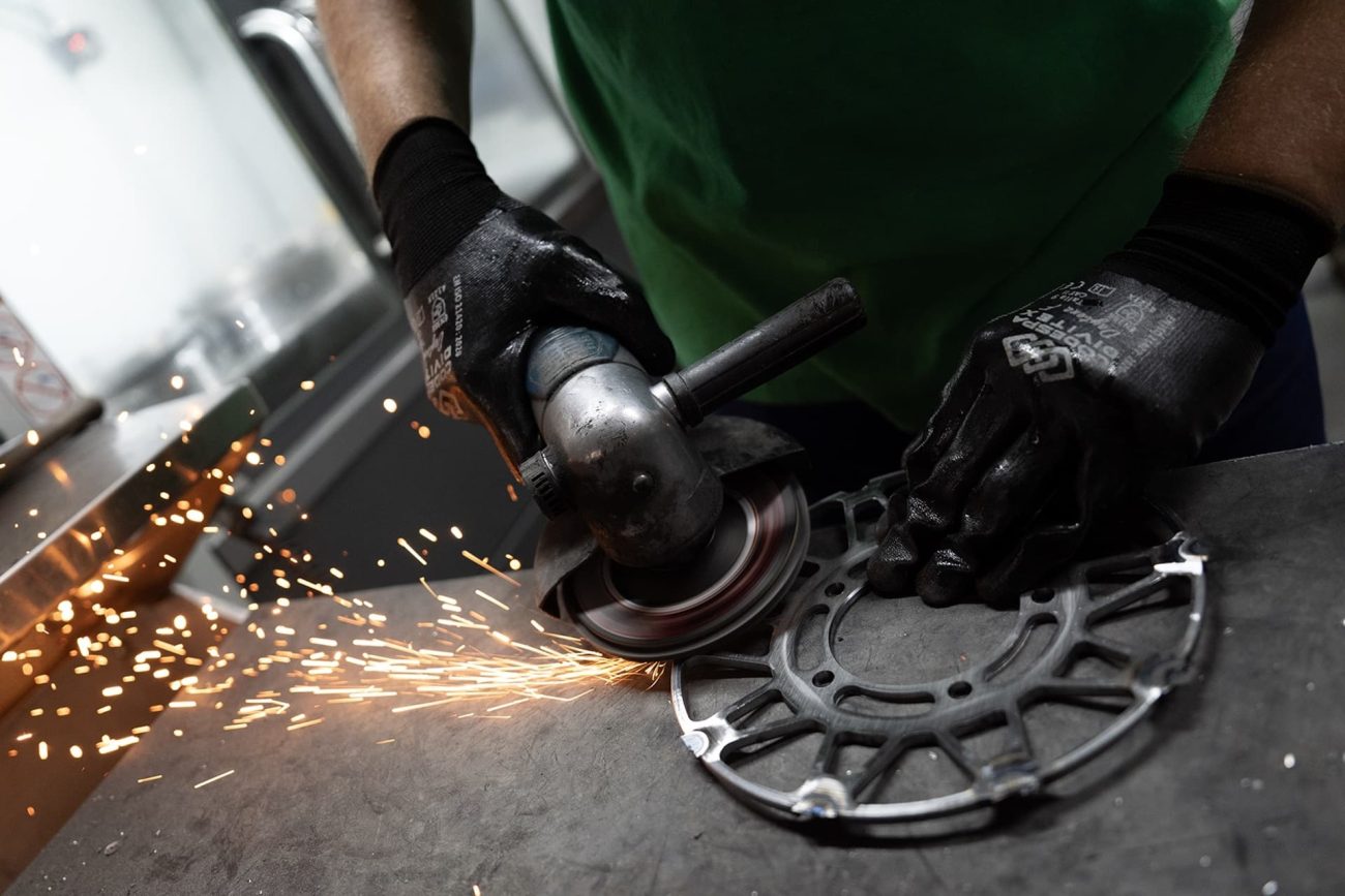 NG Brakes estrena sus nuevos discos de freno específicos para la Voge 800 Rally