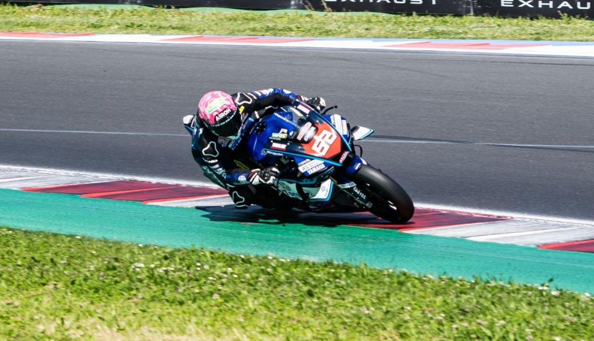 Alessandro Delbianco arrasa en el CIV SBK e Yvonne Cerpa debuta con podios en el WEC